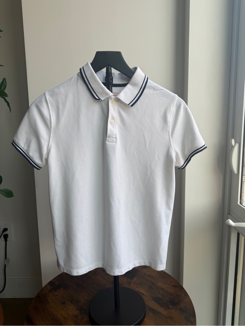 Cat & Jack Boys White Polo Navy Trim Size L (10-12)